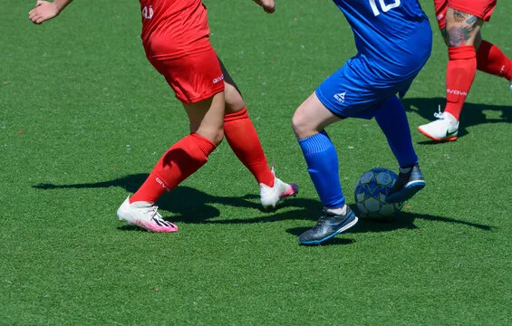 皇冠体育APP Hero